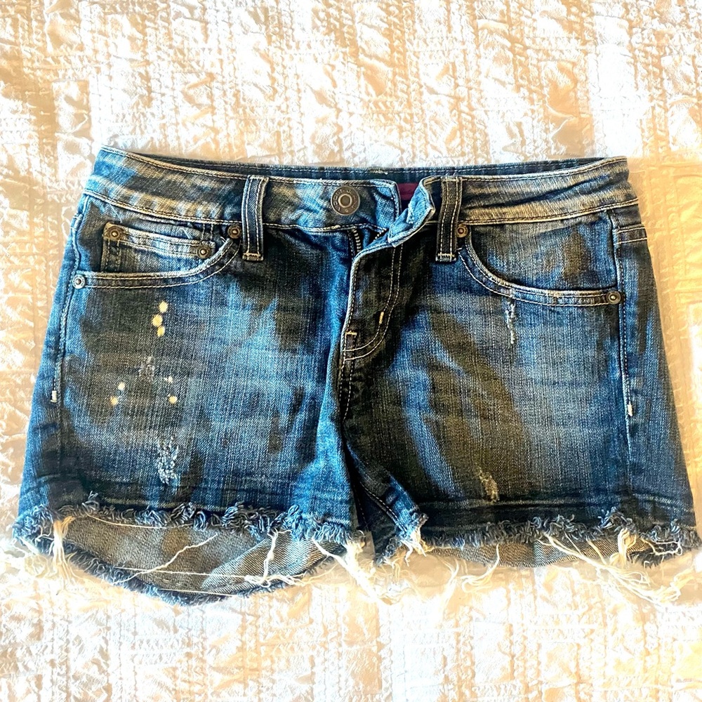 Blue Vigoss denim short shorts, sz 5/6 (28) - Picture 6 of 8